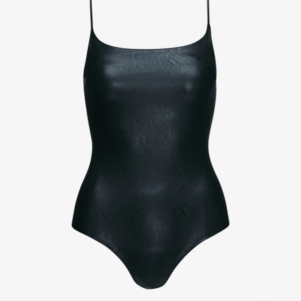 Commando faux leather cami bodysuit black!